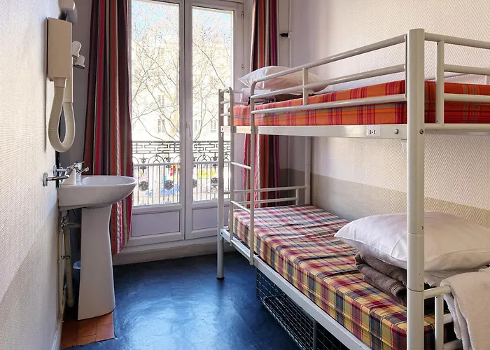 Le Regent Montmartre By Hiphophostels Paris